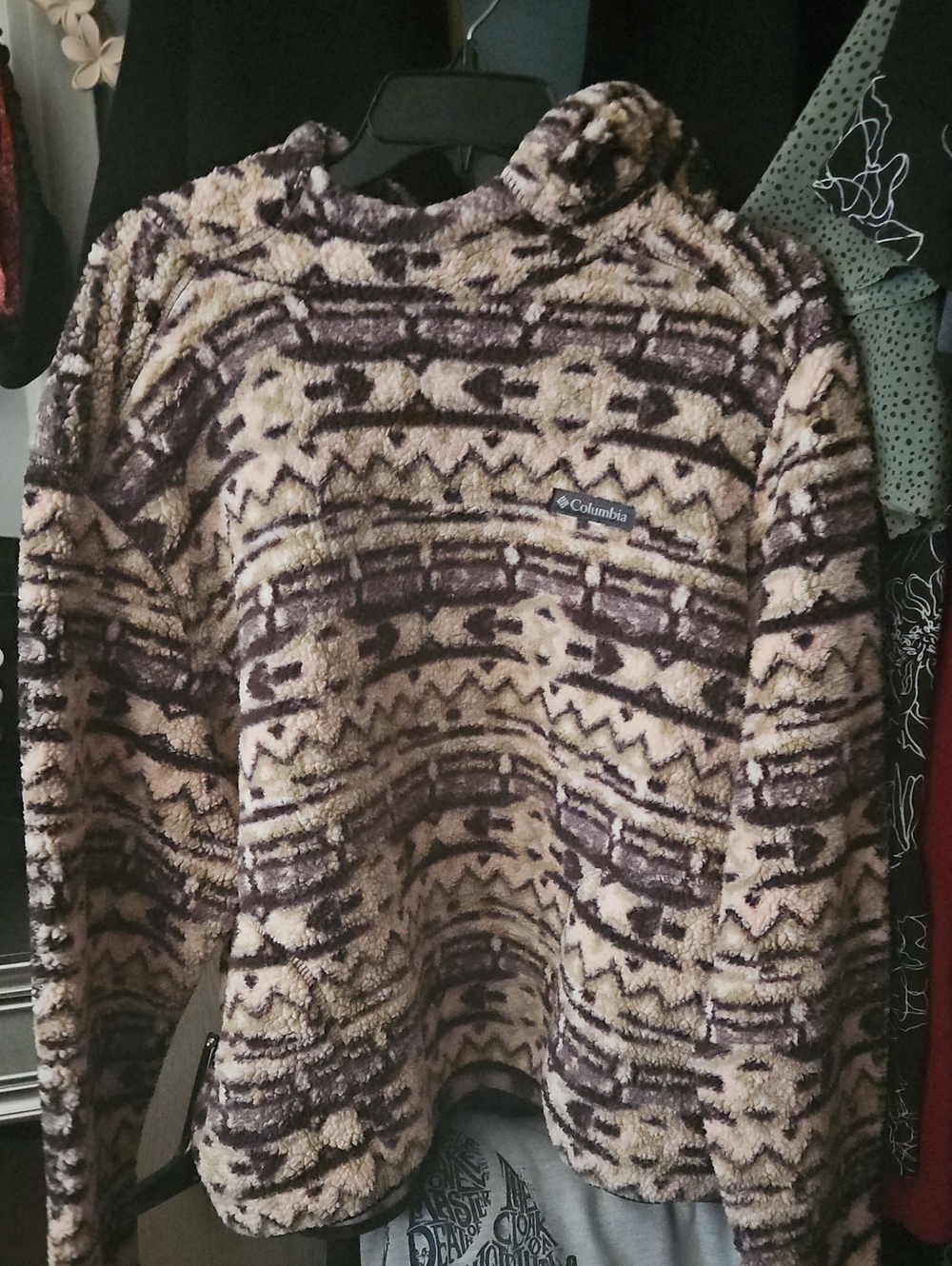 Columbia Cream & Dark Brown Aztec Sherpa Pullover